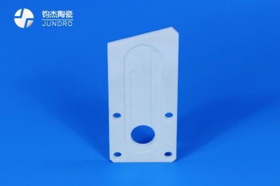 可以加工氧化鋁陶瓷吸片的工廠(chǎng)